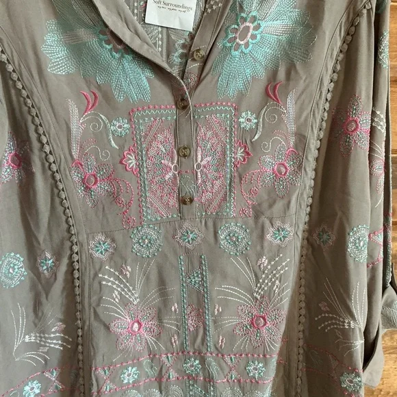 Soft Surroundings Gray Blouse with Pink and Blue Embroidery - Picture 2 of 7